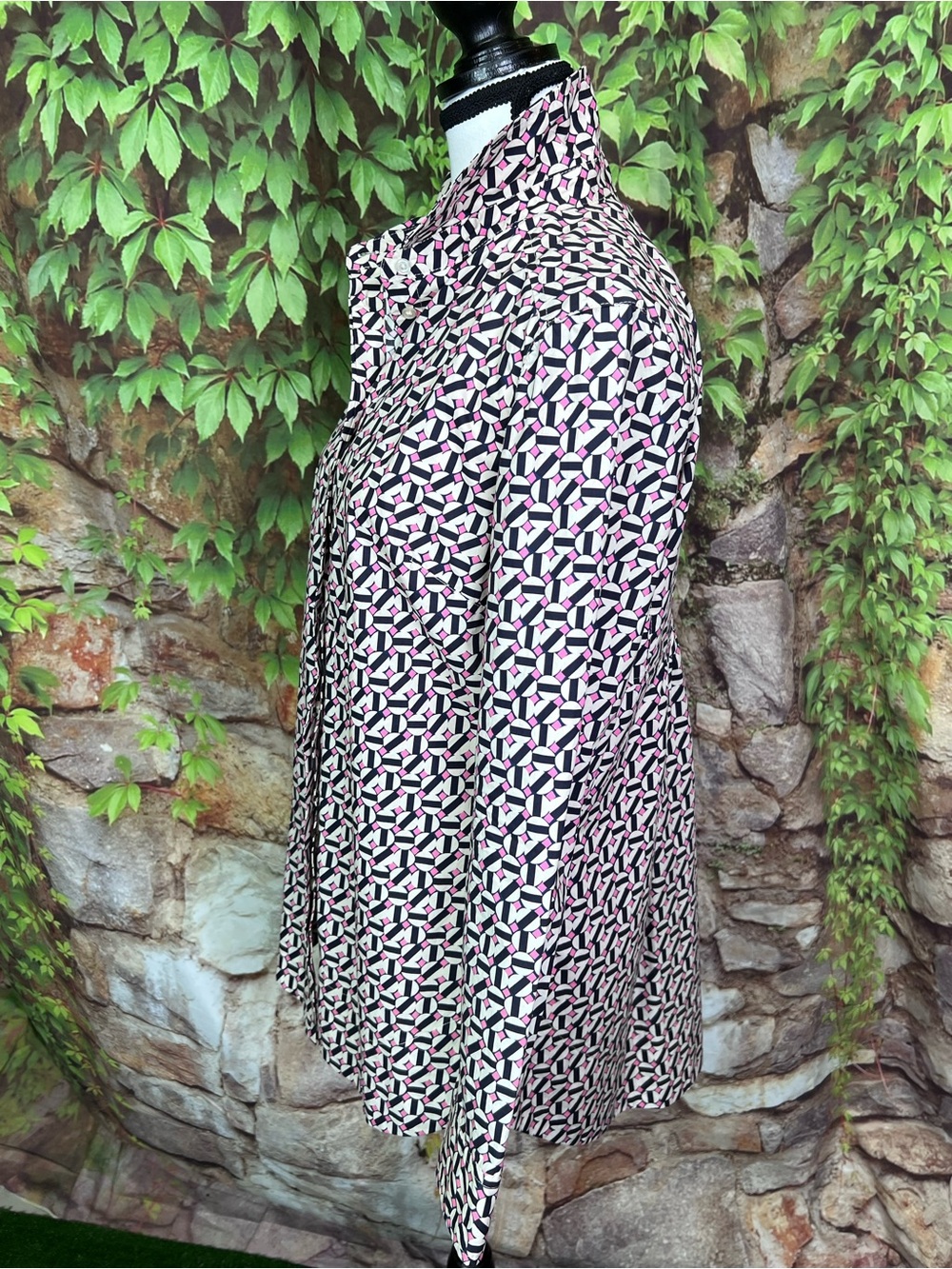 TYLER BOE Navy, Pink, and Cream Preppy Covered Button Front Pleated Yoke Top, 8 - Picture 6 of 16